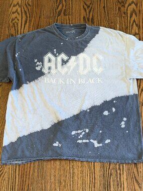 ACDC Back in Black Tie Dye Graphic T Shirt Mens X-Large Bleach Dye Rock Band Tee